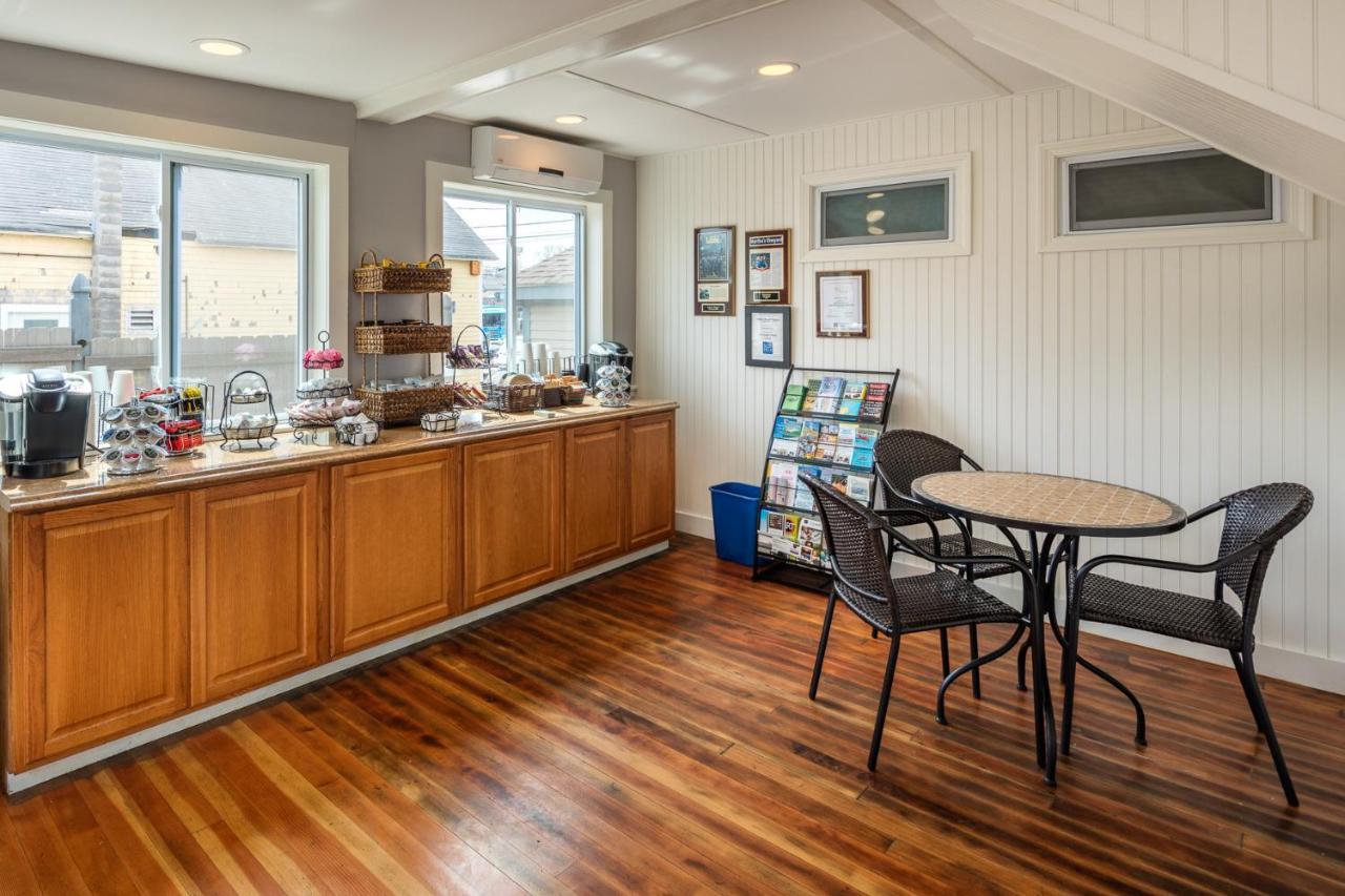 Dockside Inn Vineyard Haven Εξωτερικό φωτογραφία